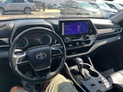 2024 Toyota Highlander Hybrid Hybrid XLE