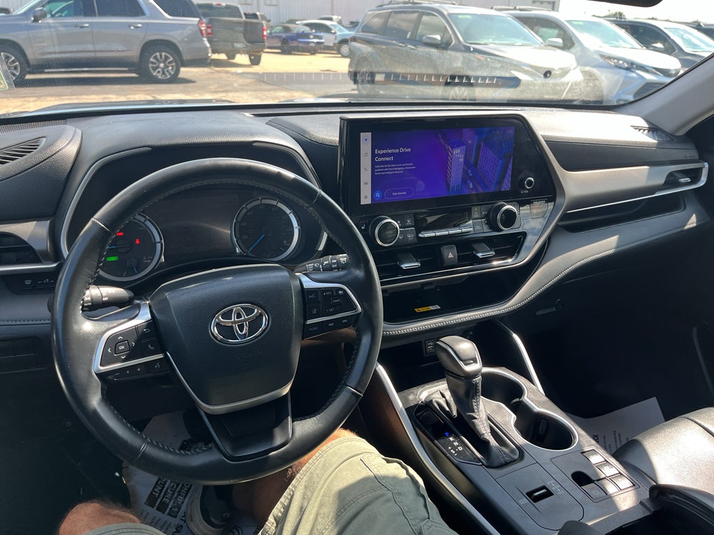 2024 Toyota Highlander Hybrid Hybrid XLE