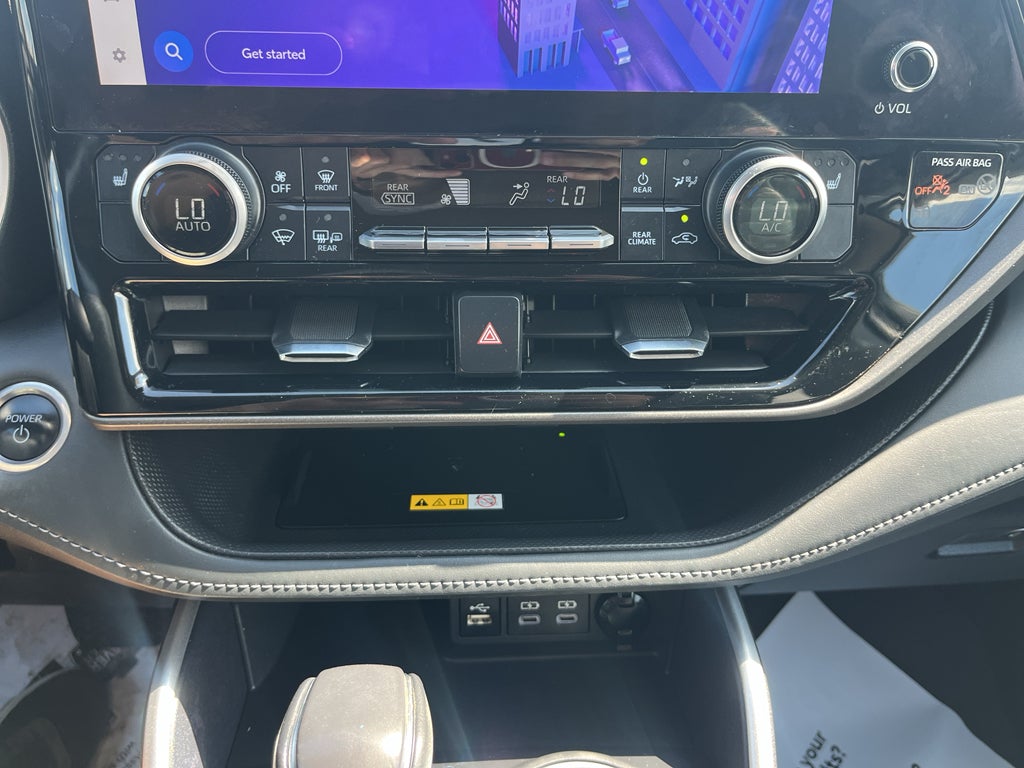 2024 Toyota Highlander Hybrid Hybrid XLE