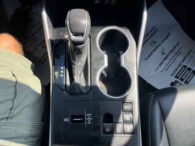 2024 Toyota Highlander Hybrid Hybrid XLE