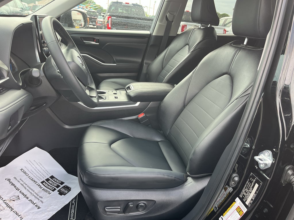 2026 Toyota Highlander Hybrid Hybrid XLE