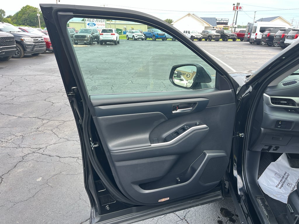 2026 Toyota Highlander Hybrid Hybrid XLE