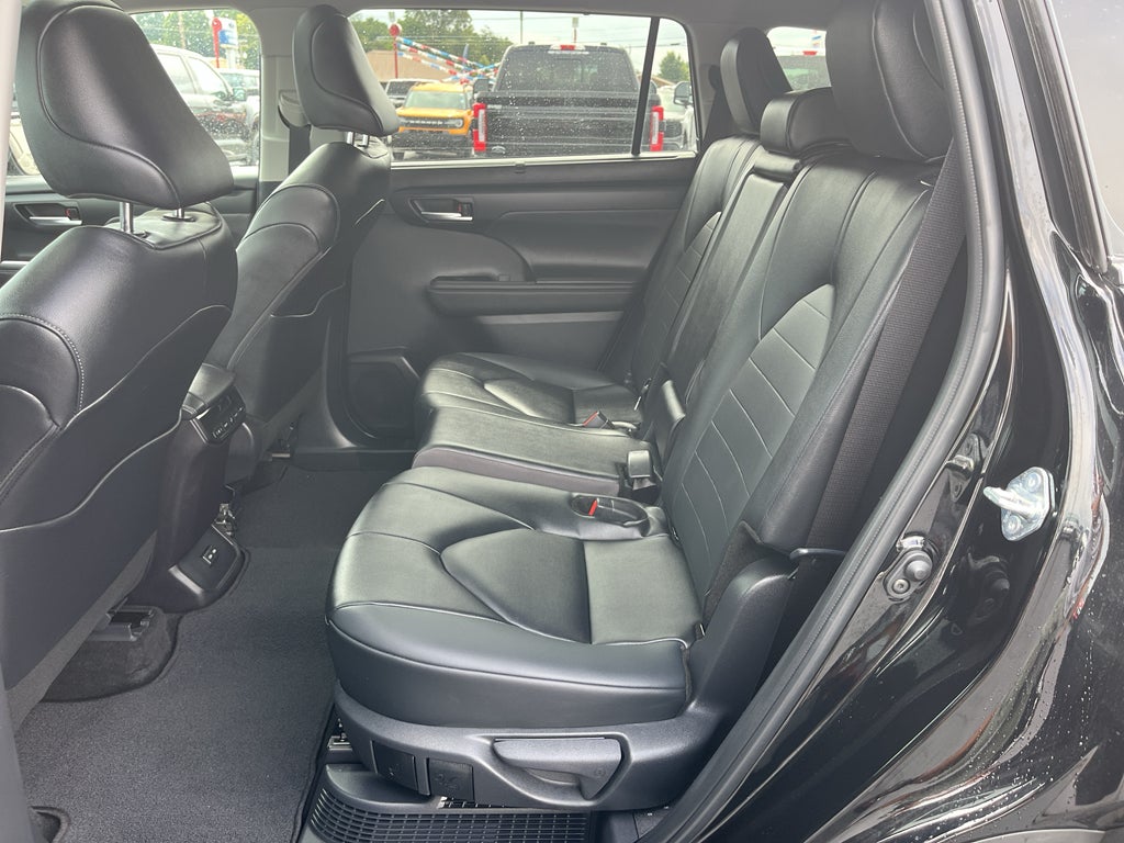 2026 Toyota Highlander Hybrid Hybrid XLE