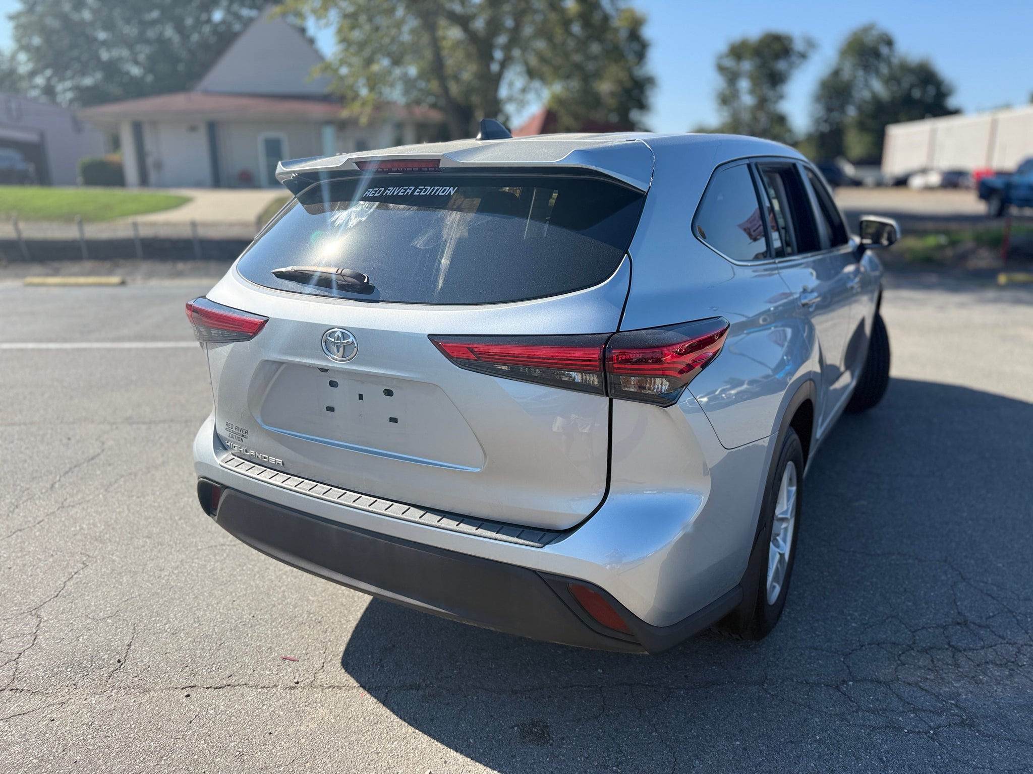 2023 Toyota Highlander L