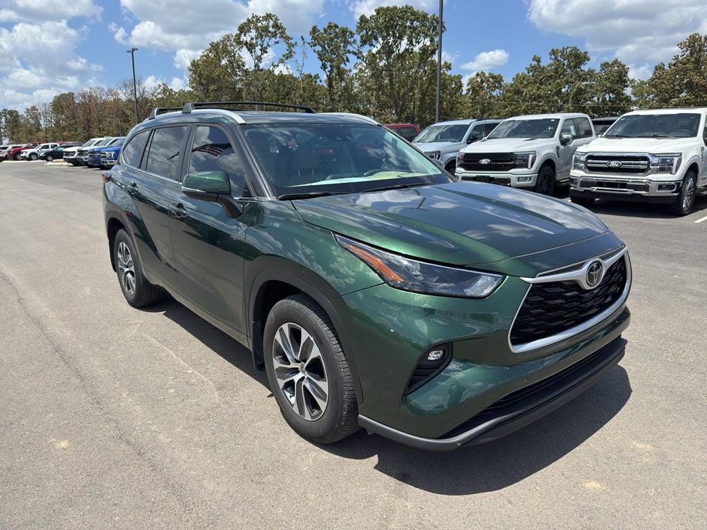 2024 Toyota Highlander XLE