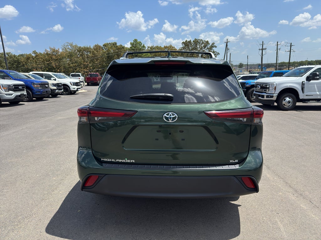 2024 Toyota Highlander XLE