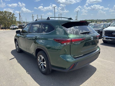 2024 Toyota Highlander XLE