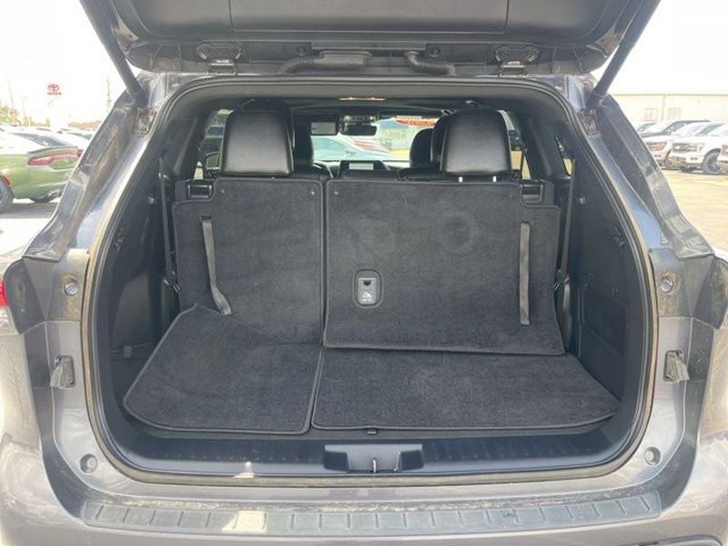 2024 Toyota Highlander XSE