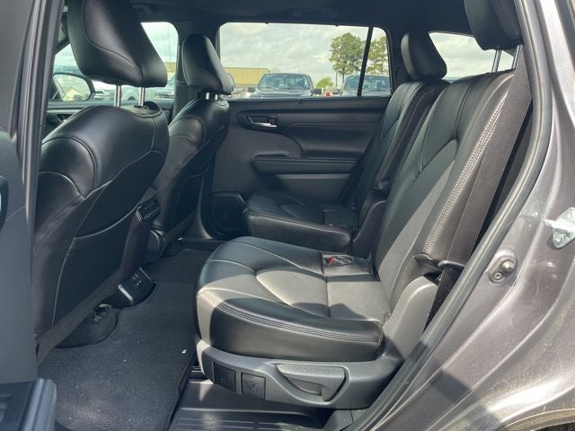 2024 Toyota Highlander XSE