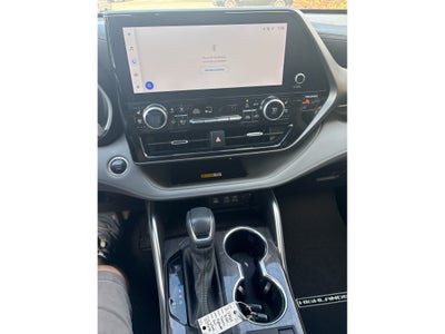 2024 Toyota Highlander Limited