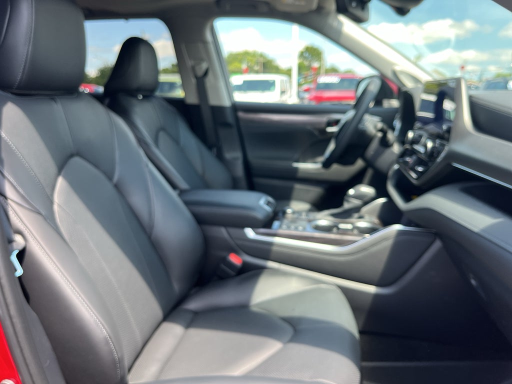 2026 Toyota Highlander Limited