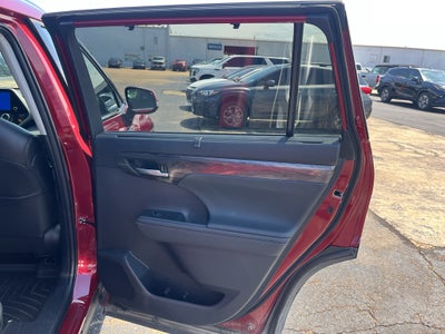 2026 Toyota Highlander Limited