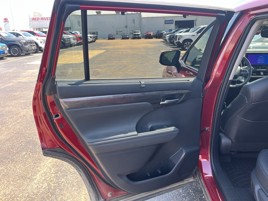 2026 Toyota Highlander Limited