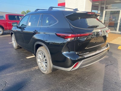 2026 Toyota Highlander Platinum