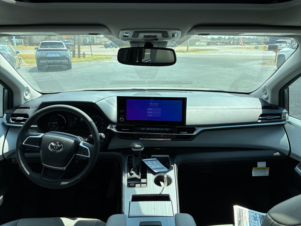 2026 Toyota Sienna XLE
