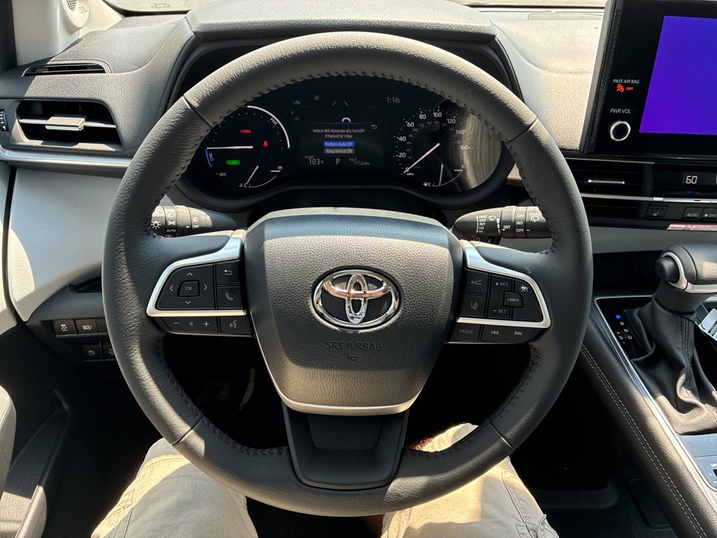 2026 Toyota Sienna XLE