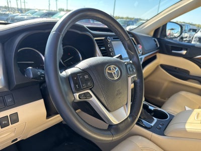 2017 Toyota Highlander Limited