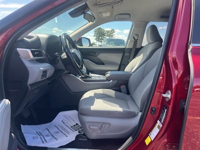 2023 Toyota Highlander Hybrid Hybrid LE