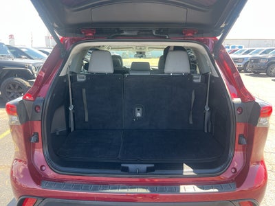 2023 Toyota Highlander Hybrid Hybrid LE