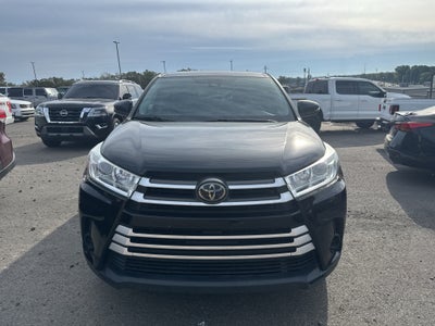 2019 Toyota Highlander LE