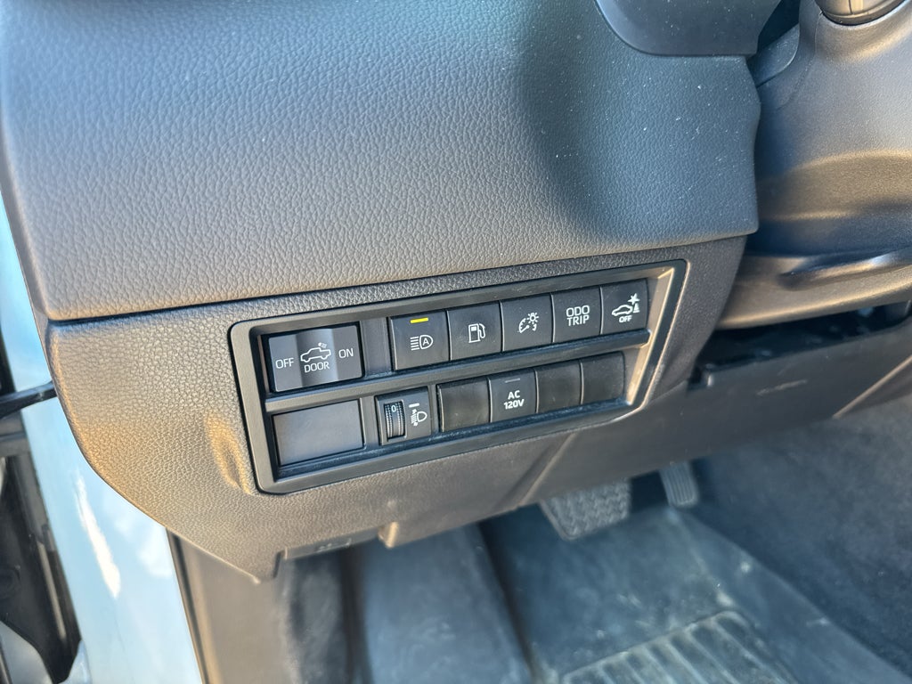 2024 Toyota Tundra Hybrid Limited Hybrid