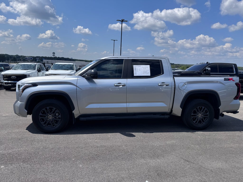 2024 Toyota Tundra SR5