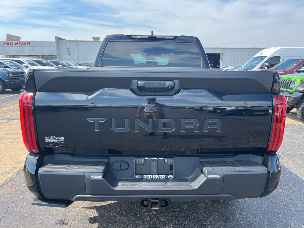 2025 Toyota Tundra SR5