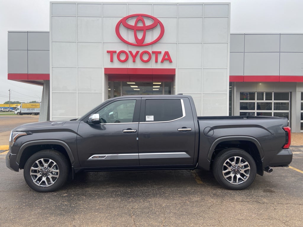 2026 Toyota Tundra Hybrid 1794 Edition Hybrid