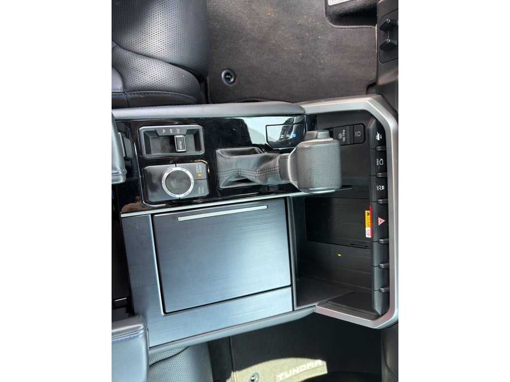 2024 Toyota Tundra Hybrid Platinum Hybrid