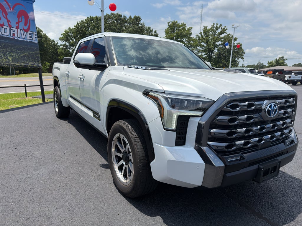 2024 Toyota Tundra Hybrid Platinum Hybrid
