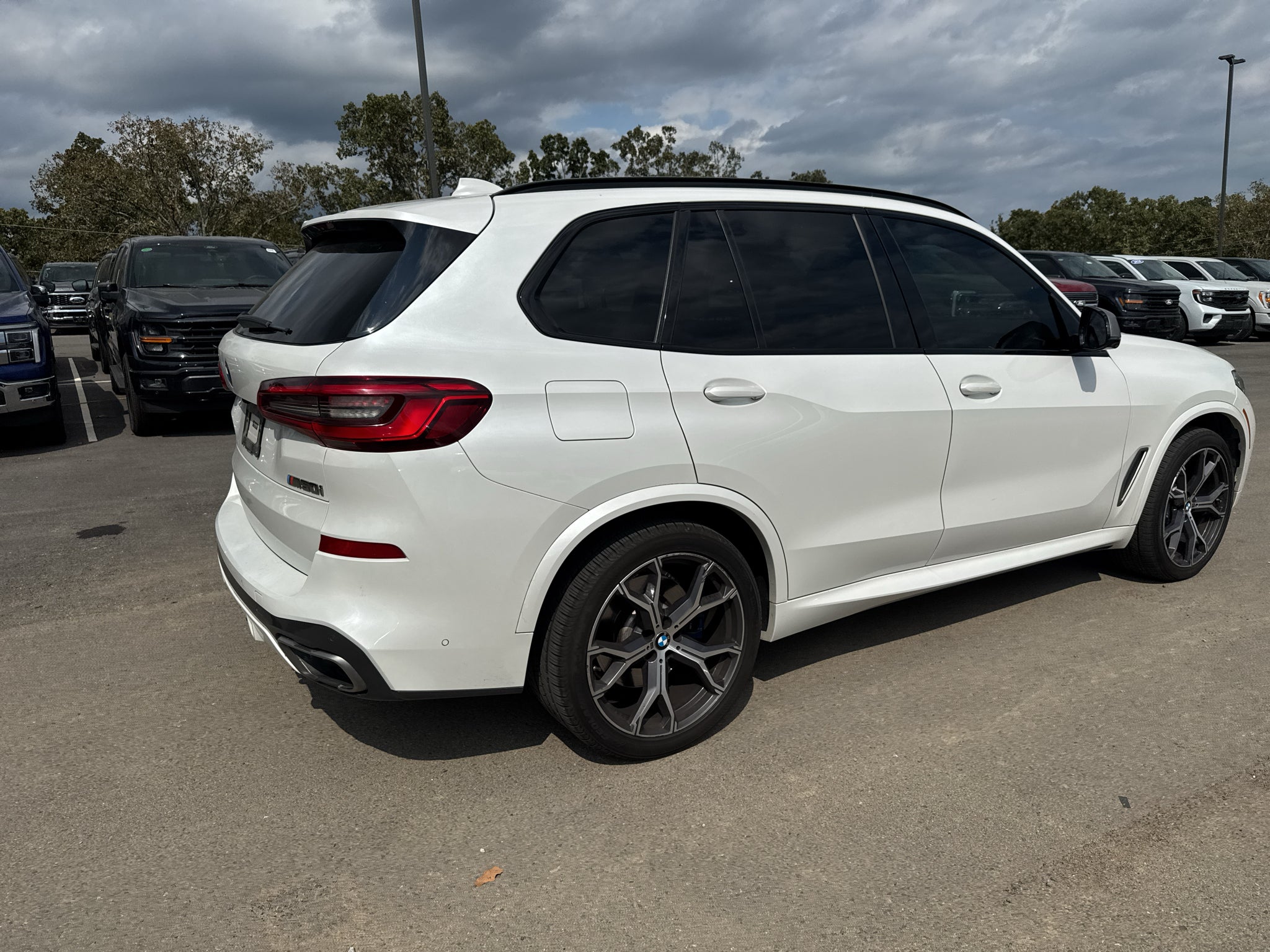 2020 BMW X5 M50i