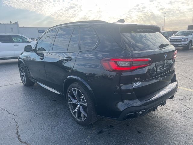 2021 BMW X5 M50i