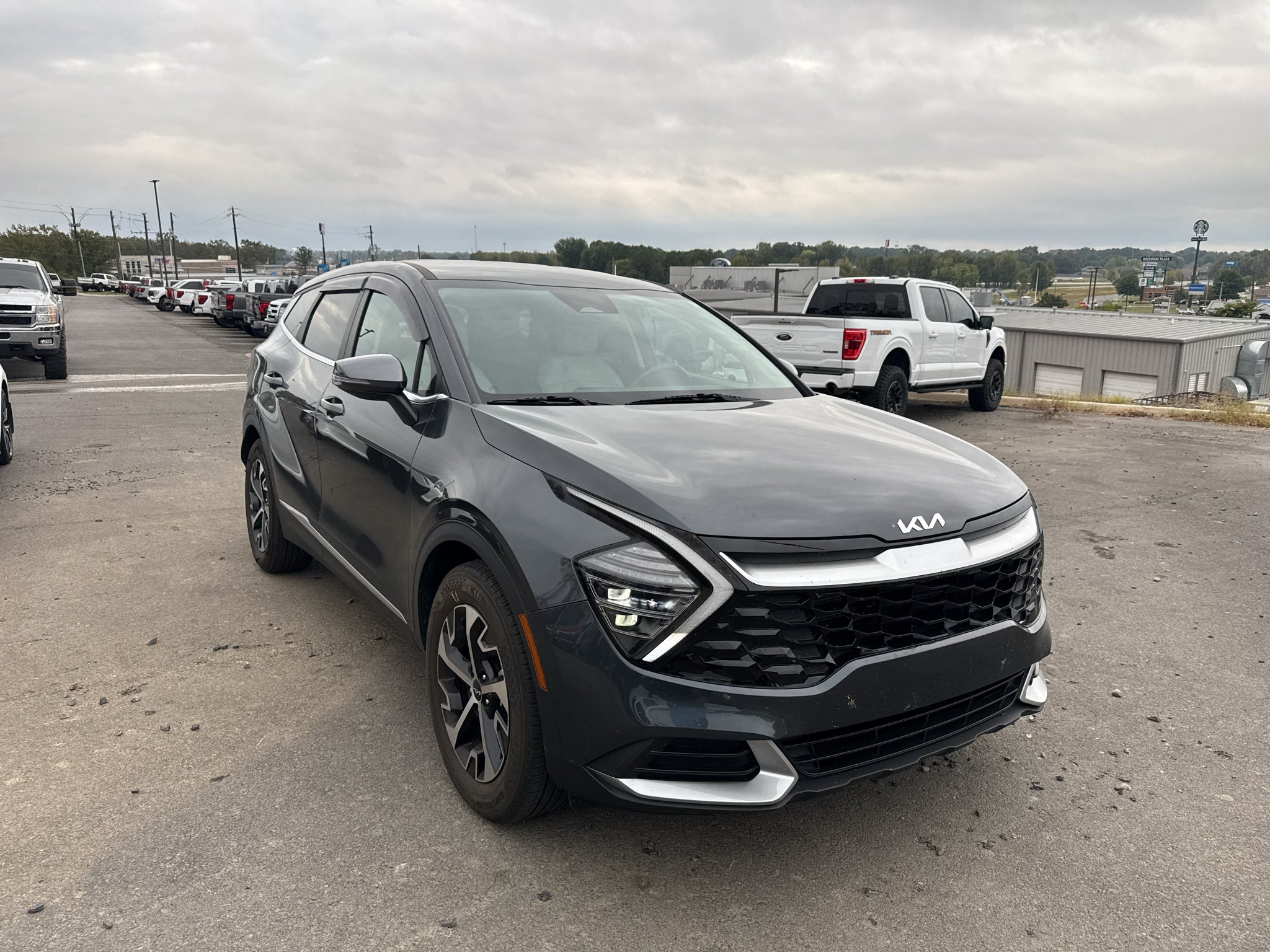 2024 Kia Sportage EX