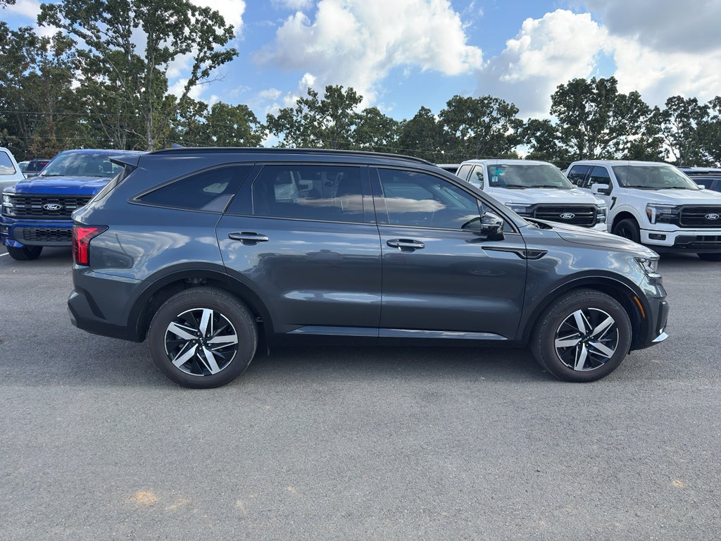 2022 Kia Sorento S