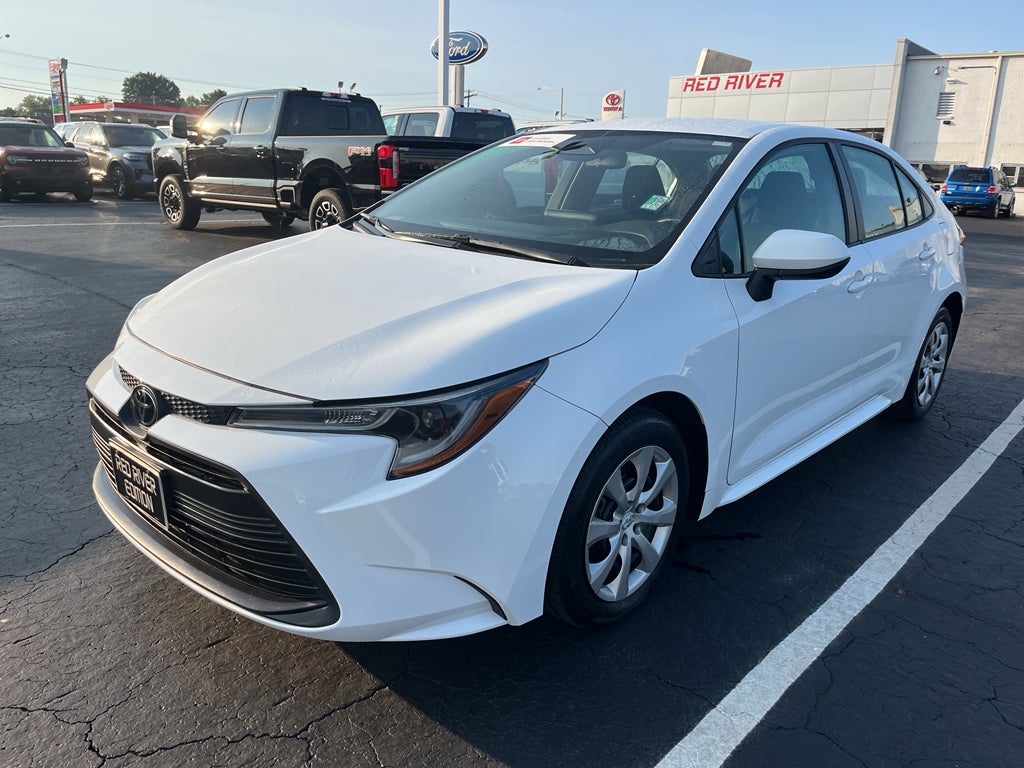 2024 Toyota Corolla LE