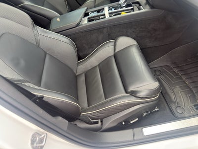 2024 Volvo S60 Plus Black Edition