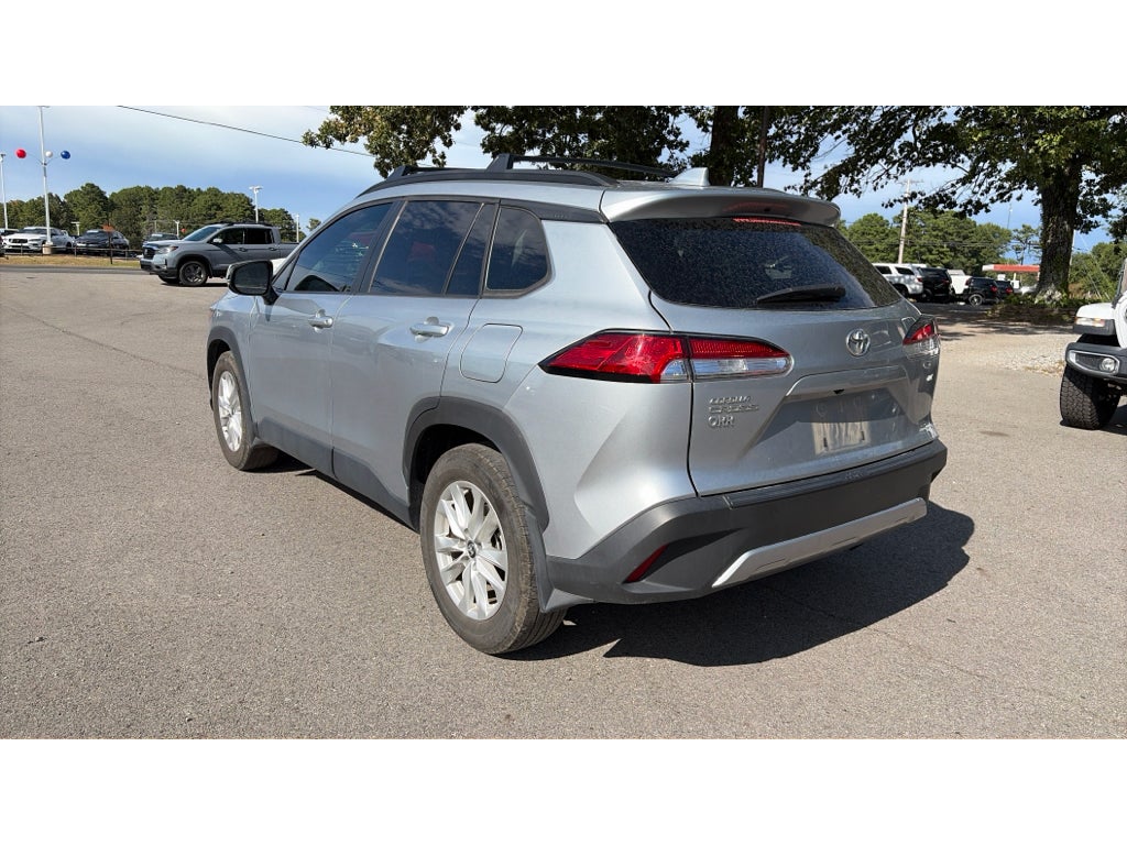 2024 Toyota Corolla Cross LE