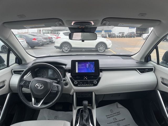 2023 Toyota Corolla Cross LE