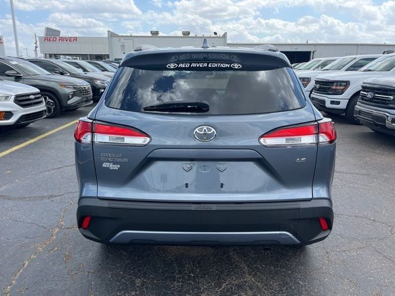 2023 Toyota Corolla Cross LE