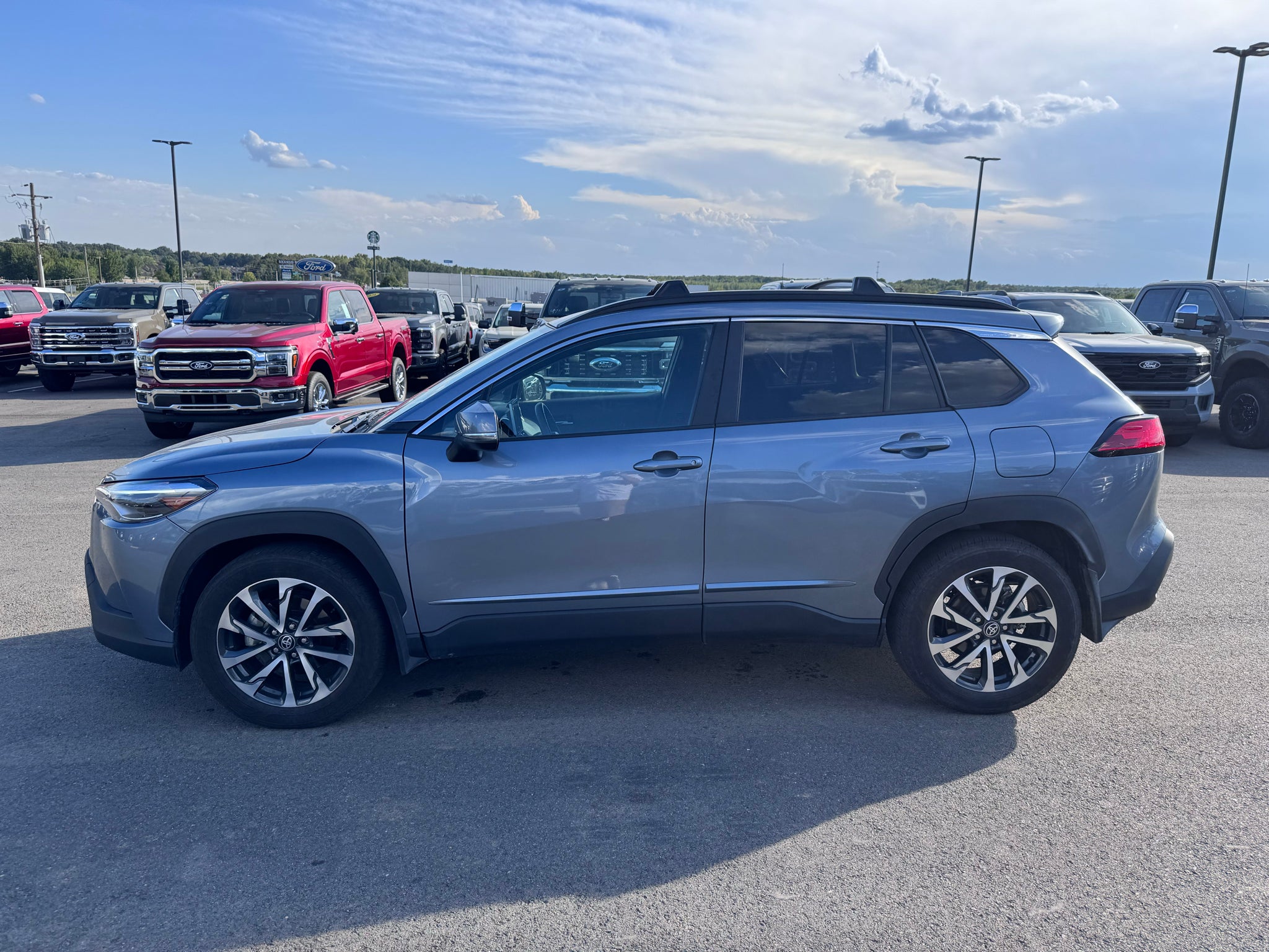 2024 Toyota Corolla Cross XLE