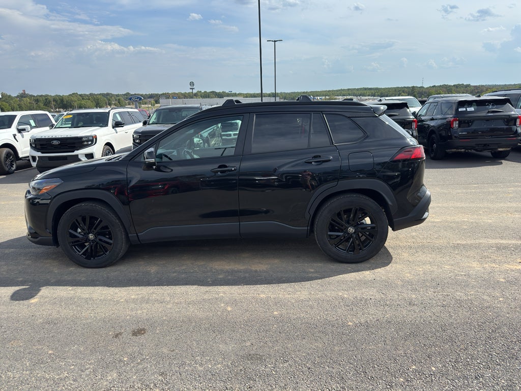 2024 Toyota Corolla Cross Hybrid Hybrid Nightshade Edition