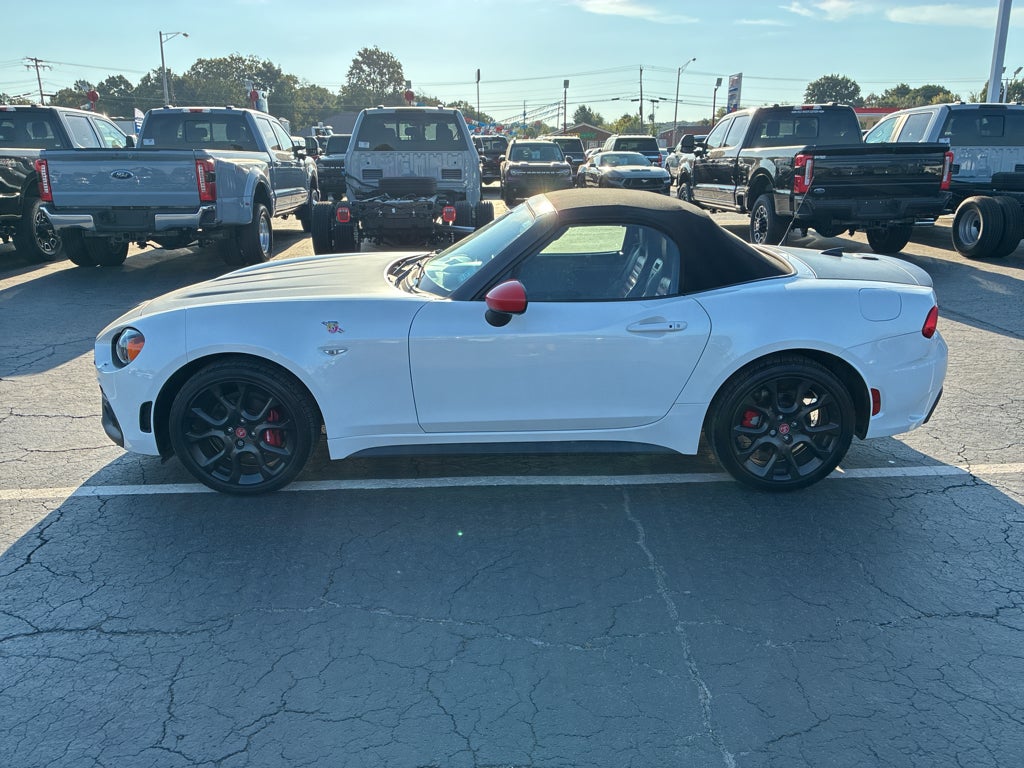 2020 FIAT 124 Spider Abarth