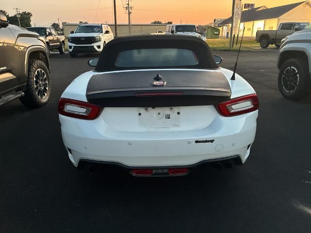 2020 FIAT 124 Spider Abarth