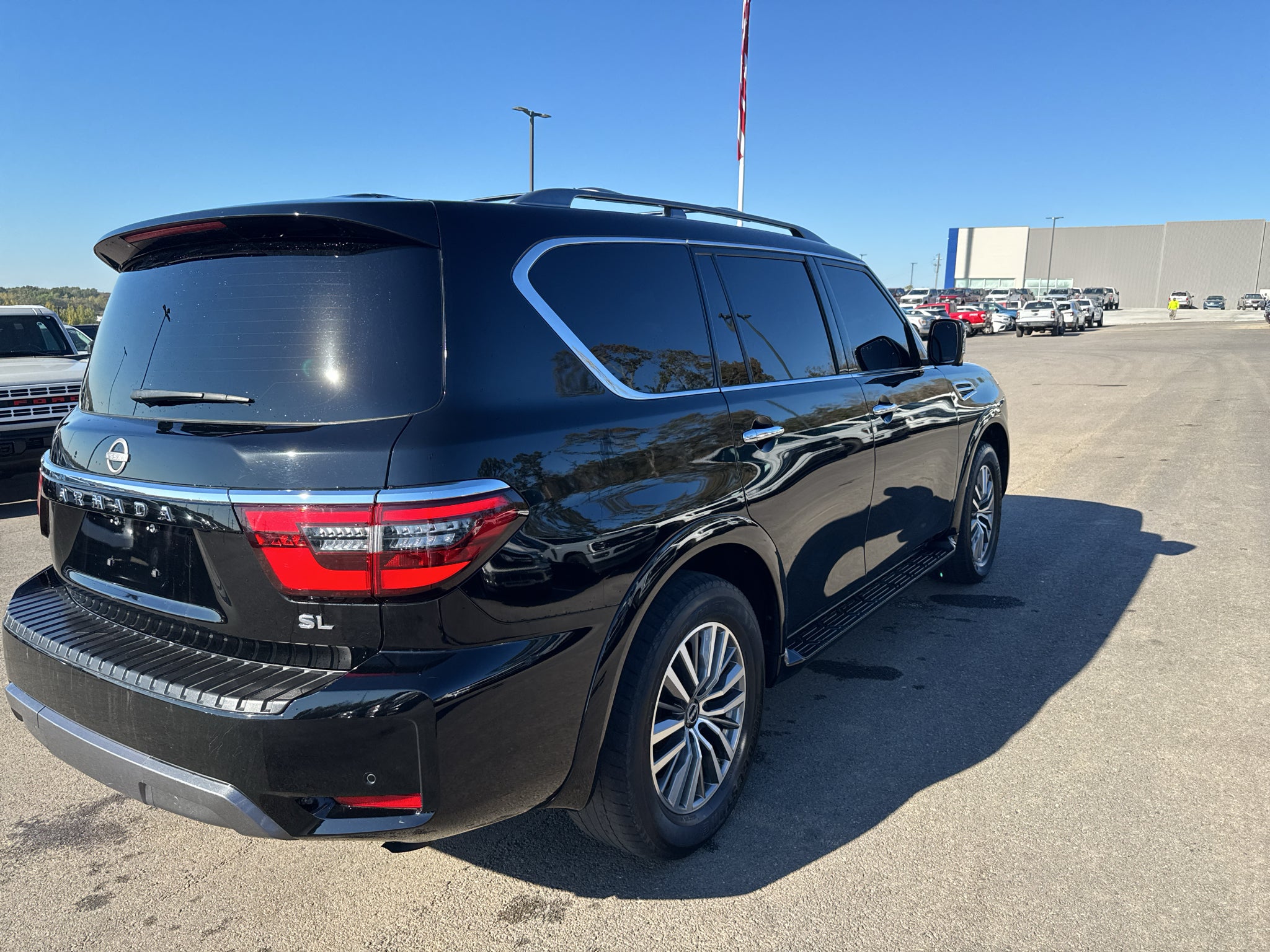 2023 Nissan Armada SL