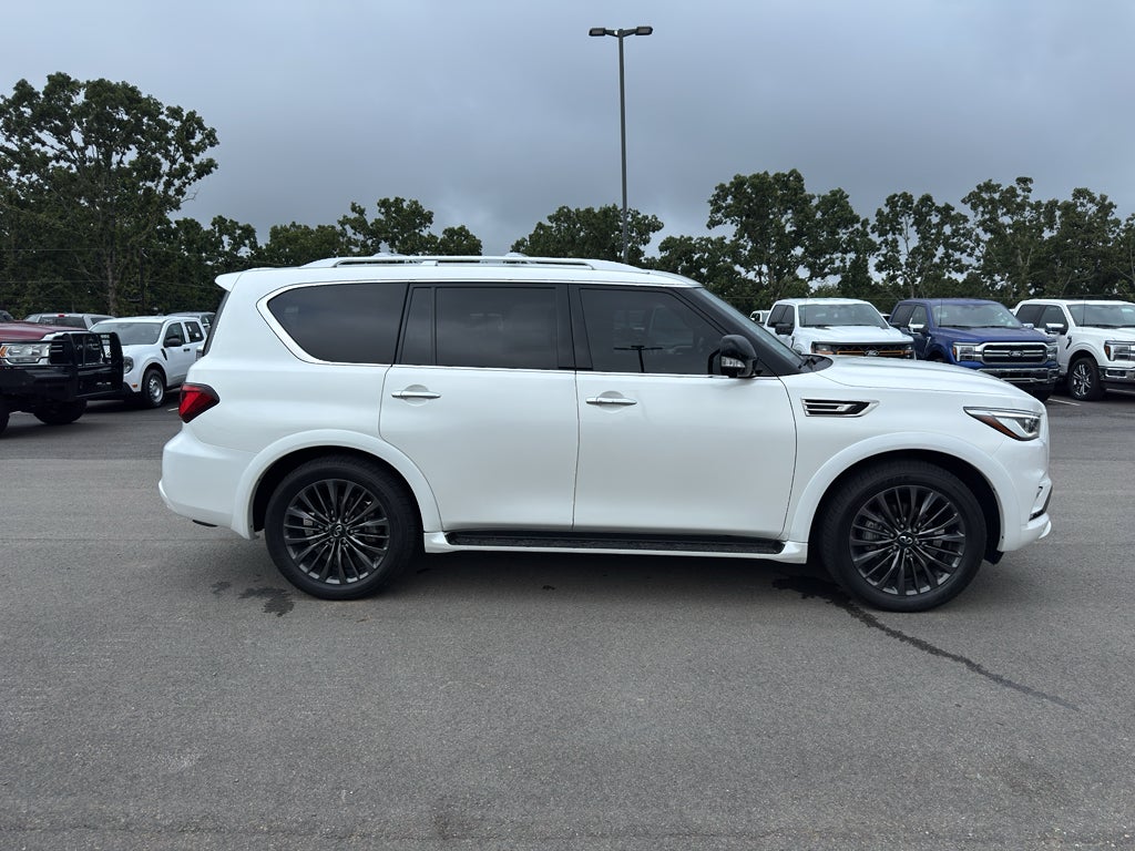 2024 INFINITI QX80 SENSORY