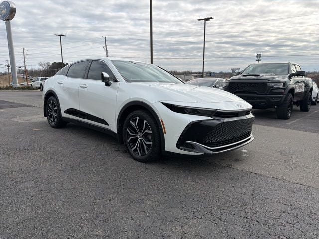 2023 Toyota Crown XLE