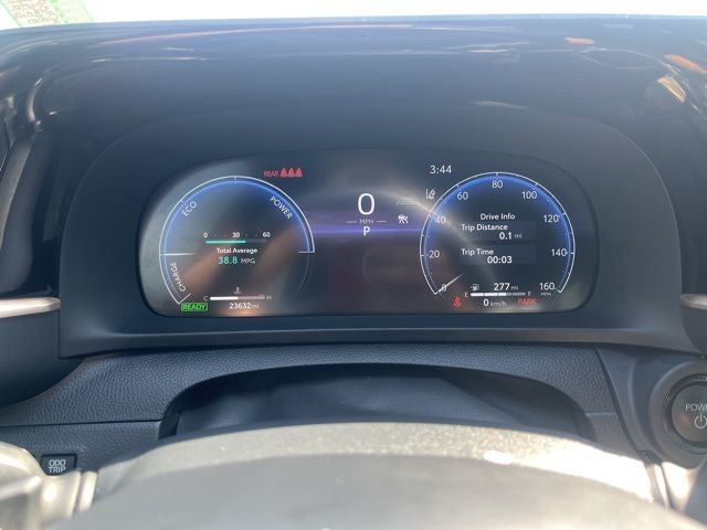 2025 Toyota Crown Signia XLE