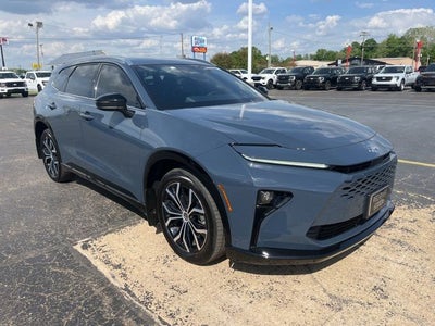 2025 Toyota Crown Signia XLE