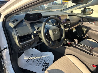 2027 Toyota Prius Plug-In XLE