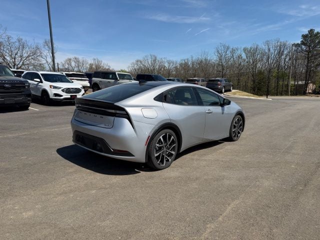 2025 Toyota Prius Plug-In Hybrid XSE